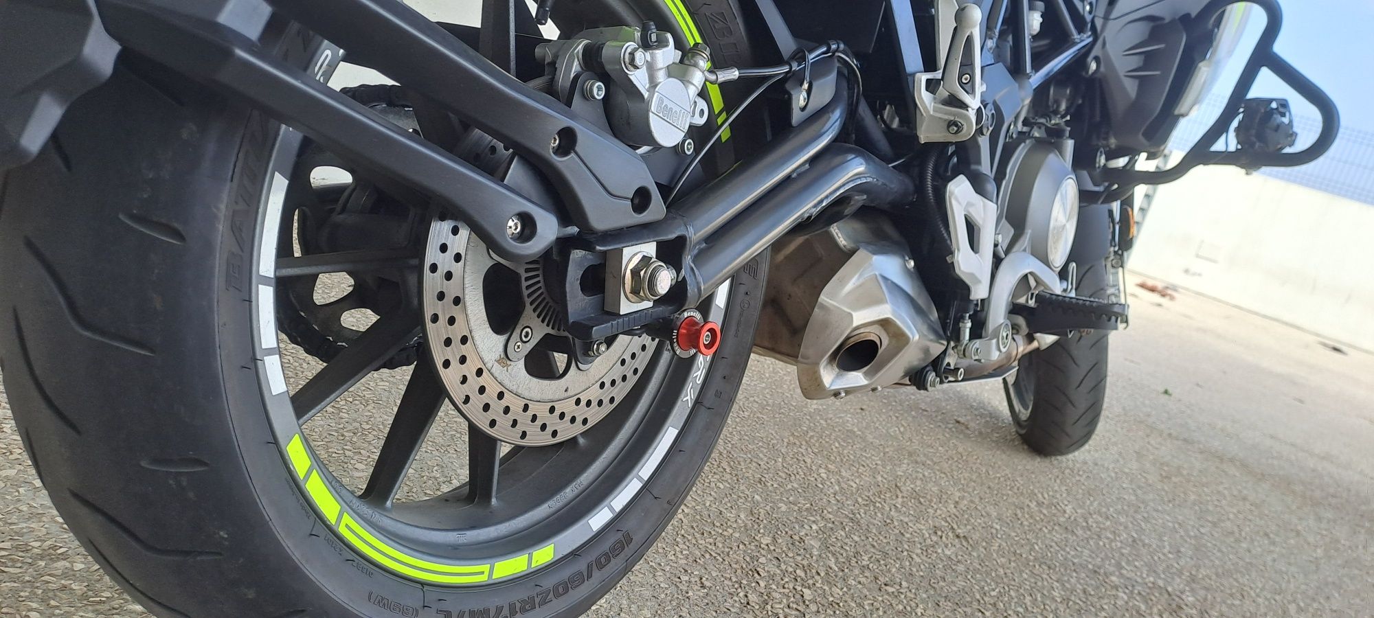 Benelli  Trk  5 0 2