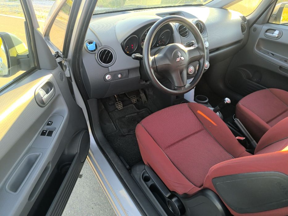 Mitsubishi Colt 1.3 95KM benzyna długie opłaty