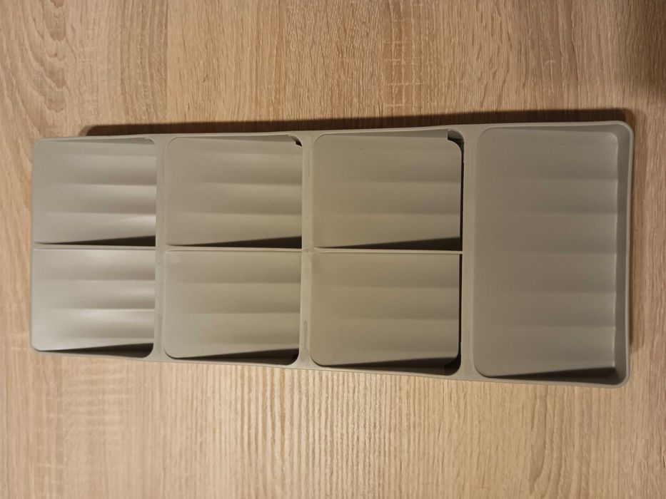 Organizer na sztućce Wymiary 15x40 cm szary