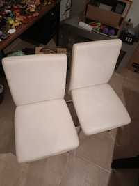 Cadeiras de sala/quarto em napa branca