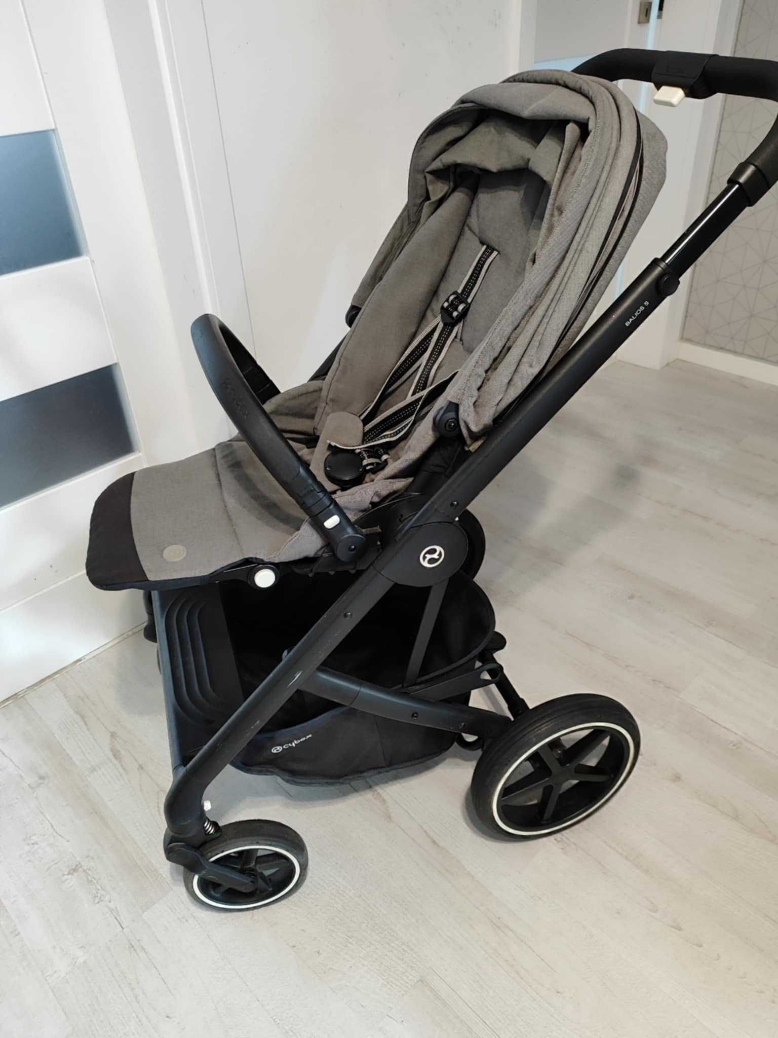 Wózek Cybex Baslios s lux 3 in 1 Gondola, spacerówka, nosidełko, baza.