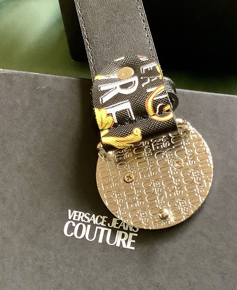Pasek Versace Jeans Couture, skóra, klamra, zlote dodatki, 95 cm