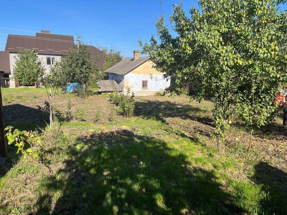 Земельна ділянка під забудову