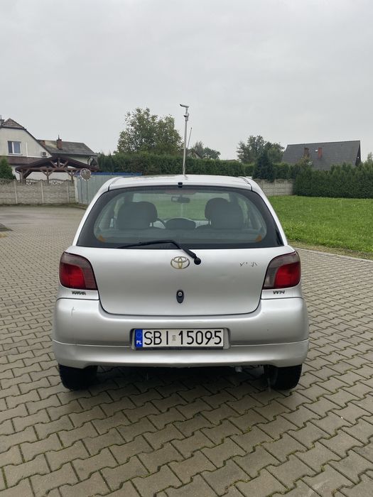 Toyota Yaris 1.0 benzyna niskie spalanie