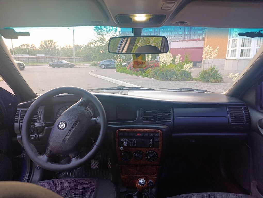 Opel Vectra B 2.0