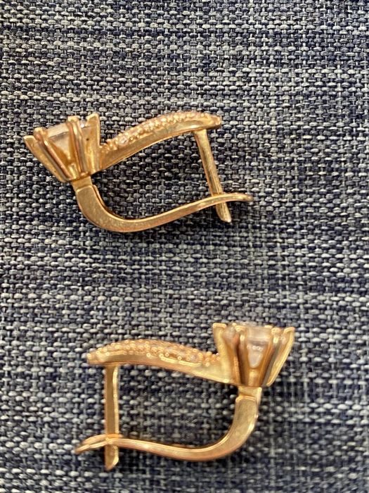 Серьги золотые 585п,3.95грамма.