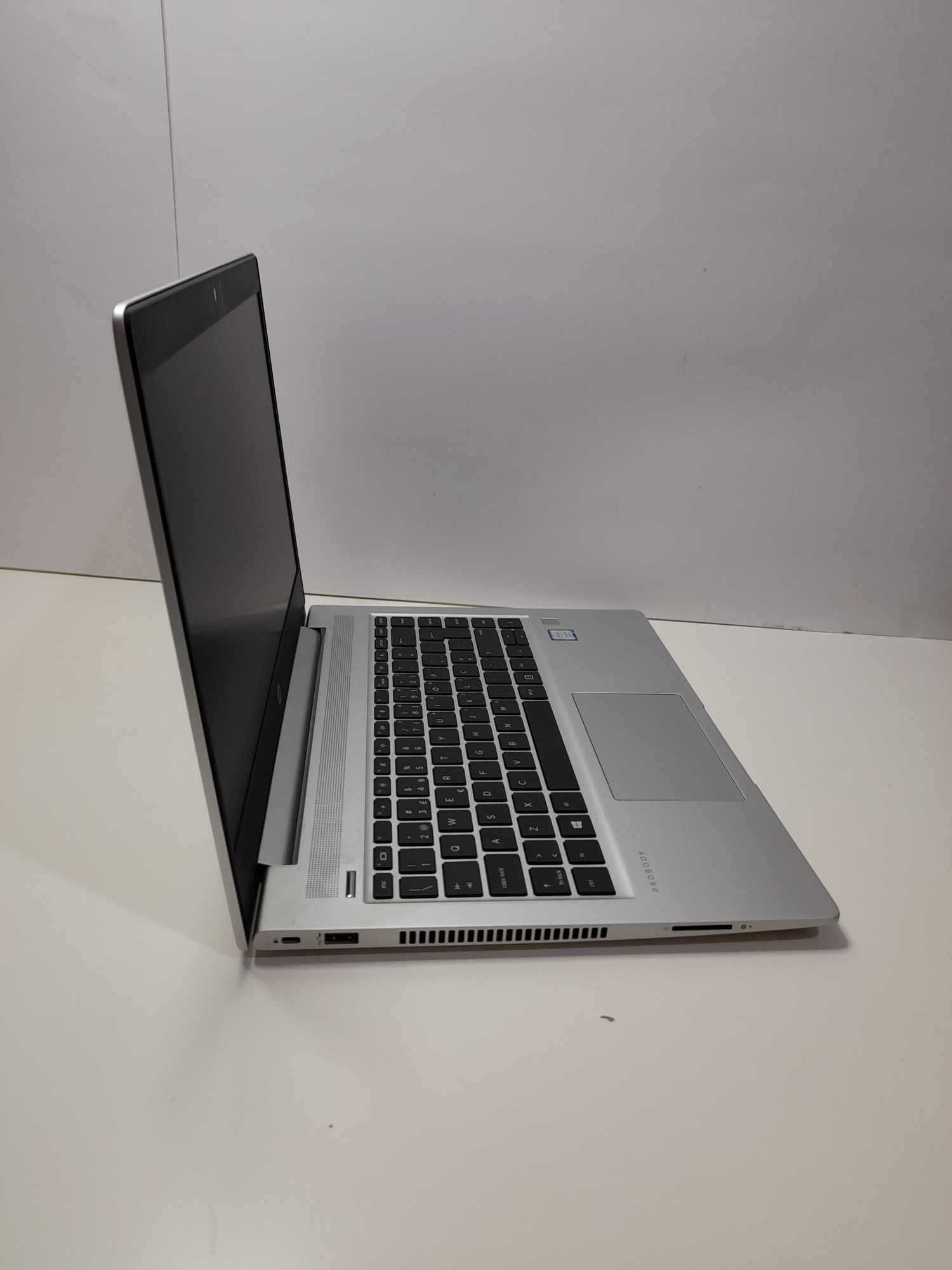 HP Probook 440 G6 - Intel Core i5 / 8Gb / SSD 240Gb