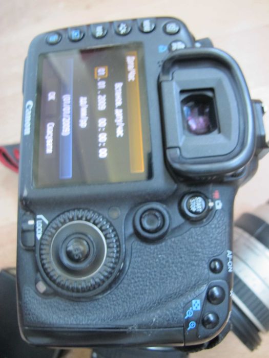 Canon EOS 7D, спалахи  об'єктиви
