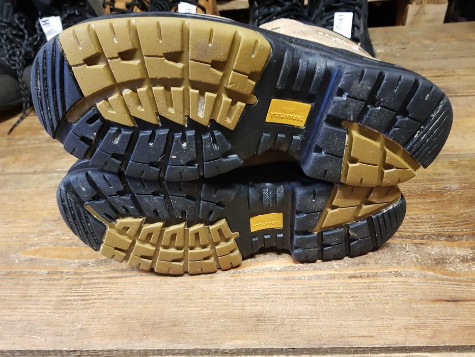 Buty robocze DAKOTA rozm 42,5 wkł 28 cm S3