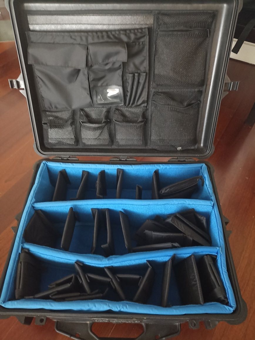 Mala Pelican Browning Travel Vault