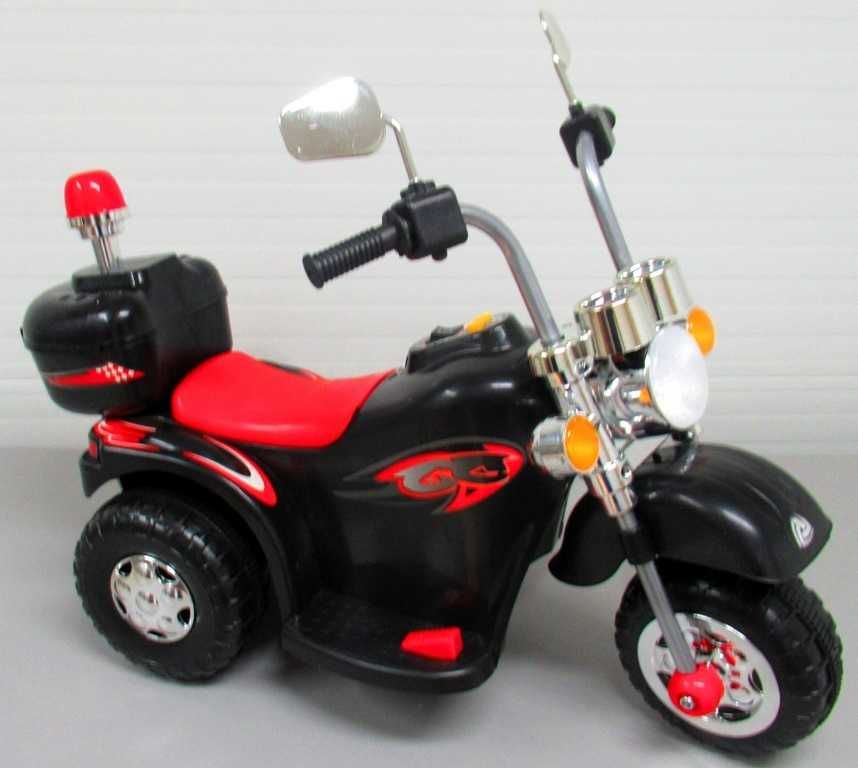 Motor Motorek na Akumulator  dla dzieci  muzyka światła kufer gratis