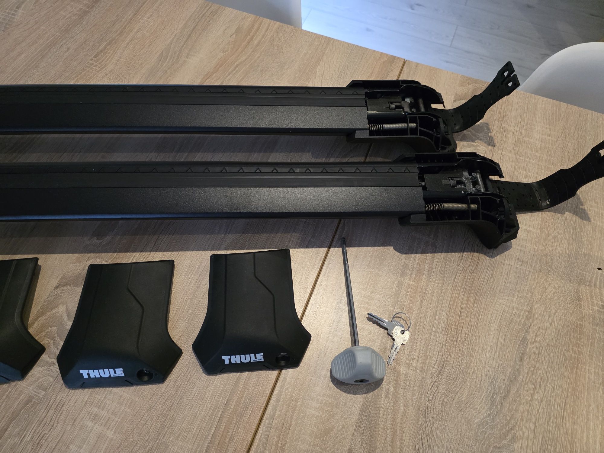 Bagażnik Thule WingBar Edge Black 86/77 SUPERB 3 | Audi A6 | GLS | GLE
