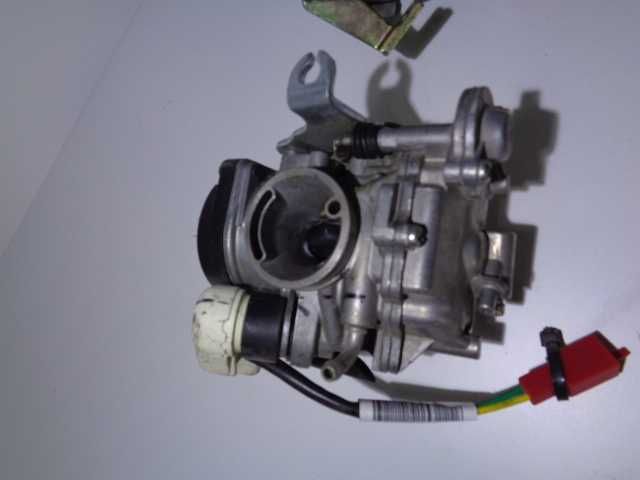 Gaźnik Oryginał CVK Mikuni Piaggio-Vespa  50cc 4T