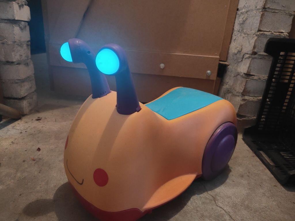 Jeździk ślimak żuczek B Toys