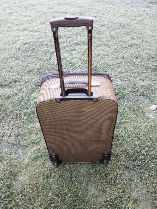 Сумка дорожная на колесах недорого.