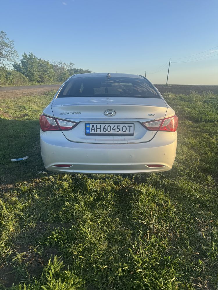 Продам Hyundai sonata Lpi