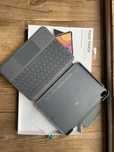 Etui z klawiatura logitech iPad air gen4/5