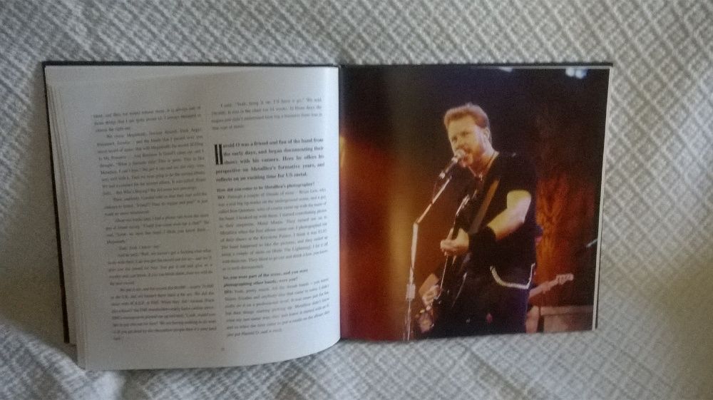 Metallica - Nothing Else Matters (4 DVD's + Book)