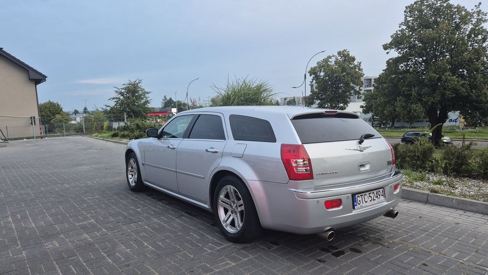 Chrysler 300C 5.7L HEMI Touring