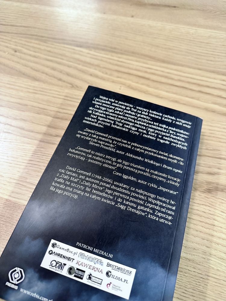 Ksiazka Troja Tarcza Gromu David Gemmell