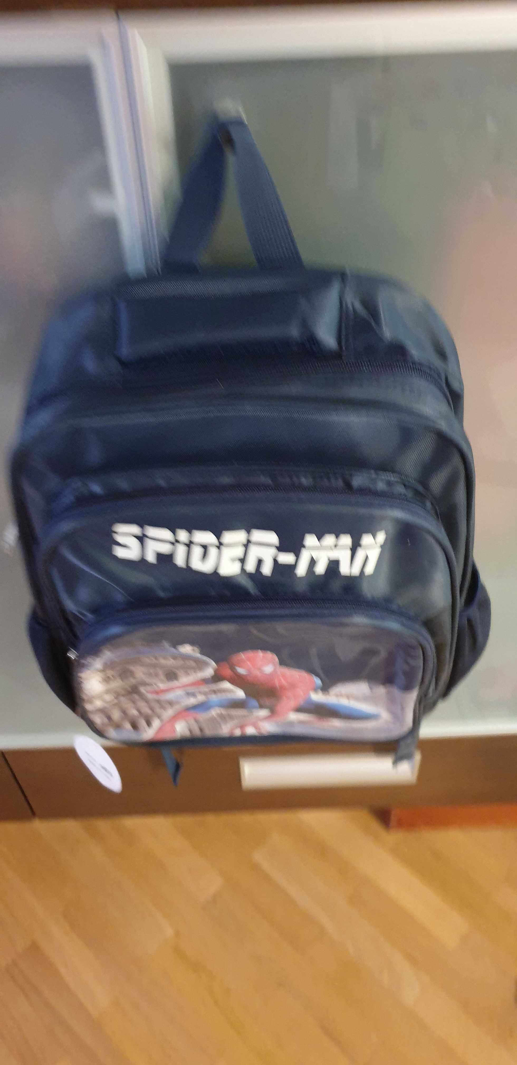 plecak SPIDER-MAN + piórnik w zestawie