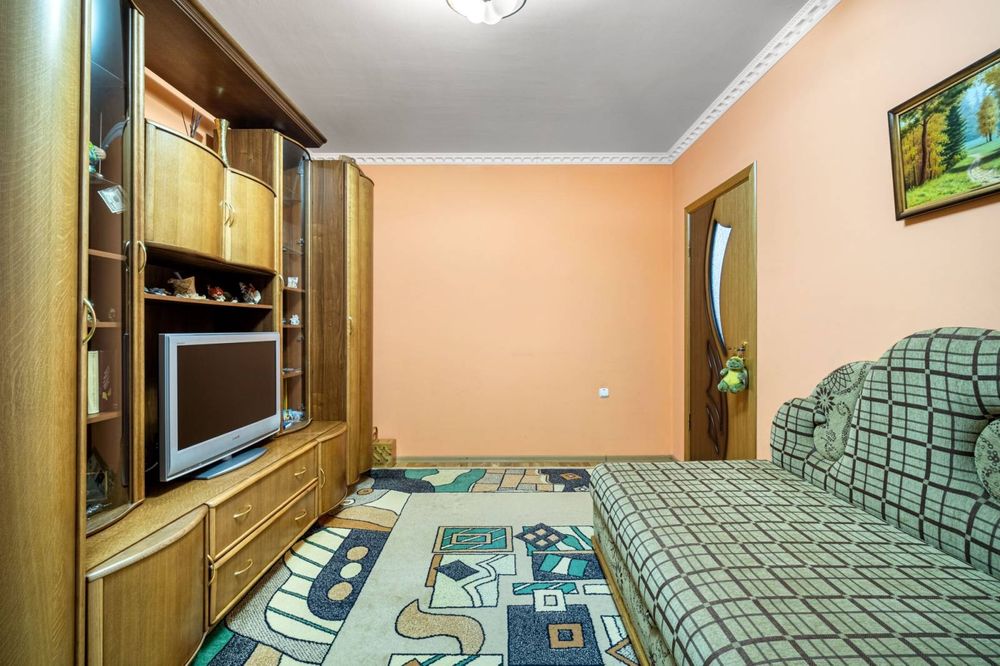 Пропоную для купівлі 3 кімнатну квартиру на вул.Леонтовича