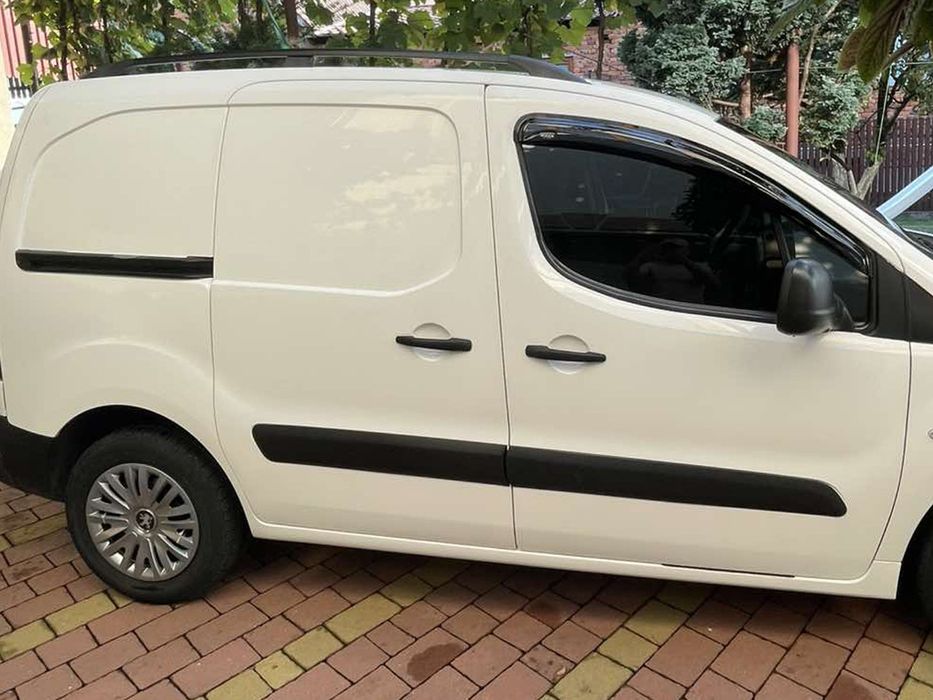 Peugeot Partner Tepee 2008-2018 Рейлинги (черные)