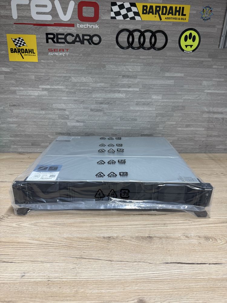 Мережеве сховище Qnap TS-1264U-RP-4G