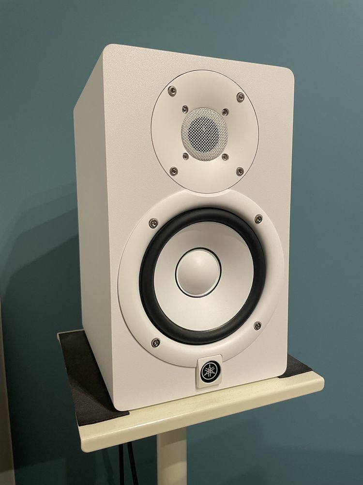 Monitory studyjne Yamaha HS5 W