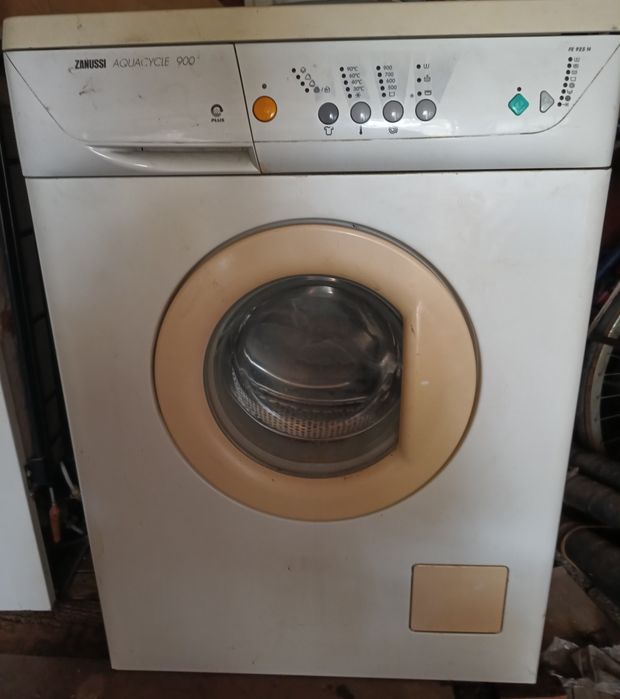 Пральна машина Zanussi aquacycle 900