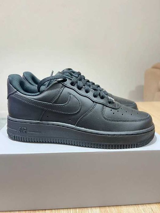 Buty meskie Mokasyny Nike_Air_Force1_Nowy_Czarny Rozmiar.39