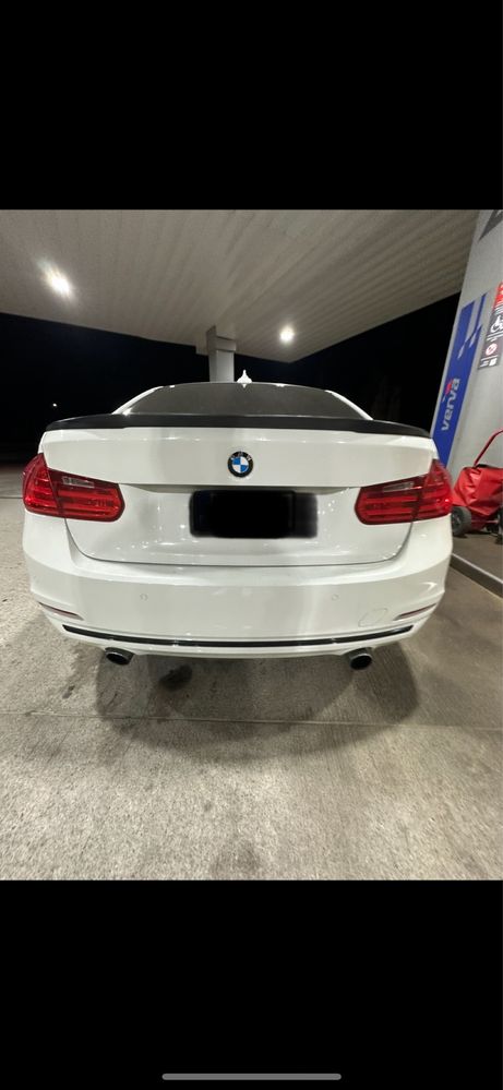 Zderzak bmw f30 335 bez m pakietu