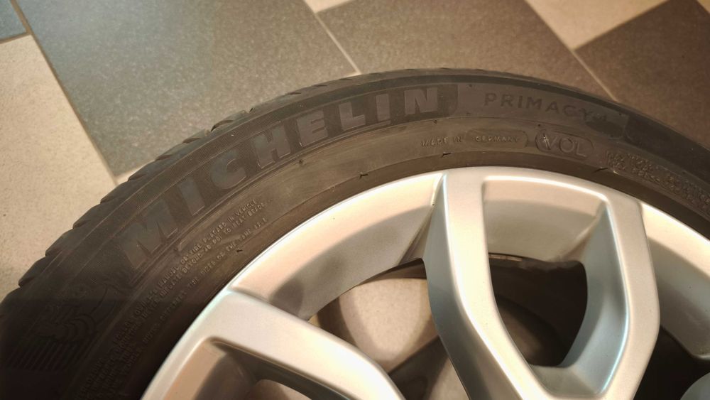 4 koła: opony + alufalgi Volvo 225/50/17 jak NOWE