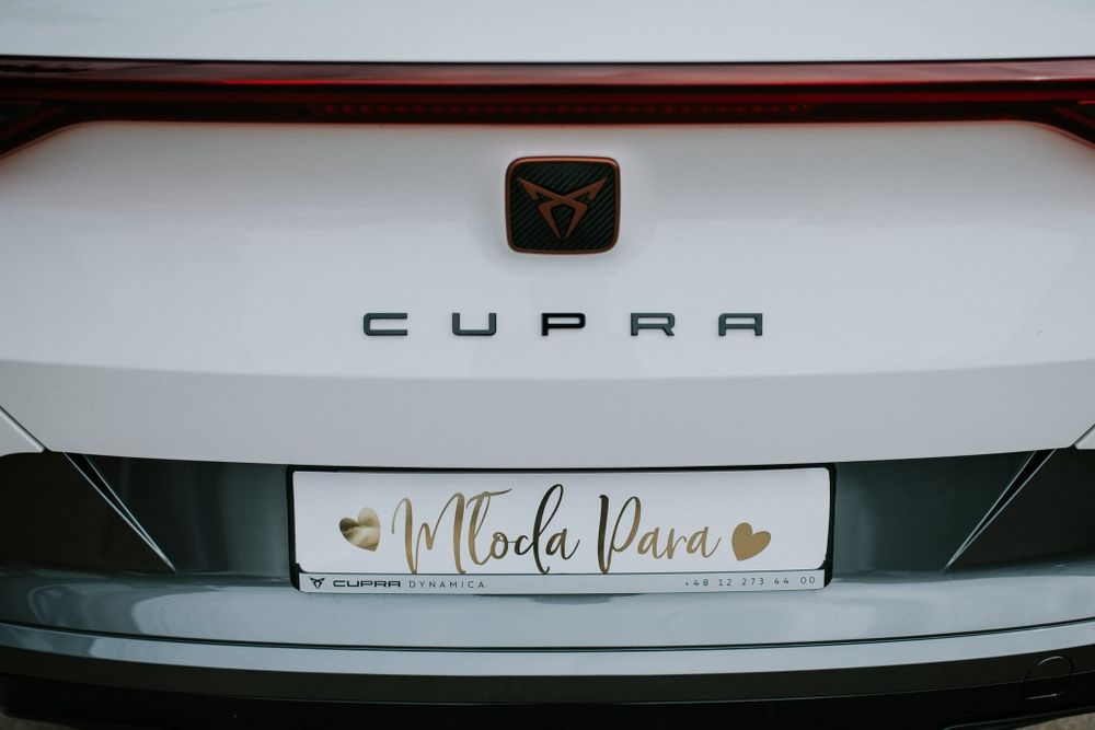 Białe auto do ślubu CUPRA FORMENTOR