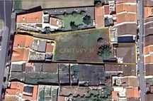 Investimento apartamentos em Ribeira Grande, com duas frentes.