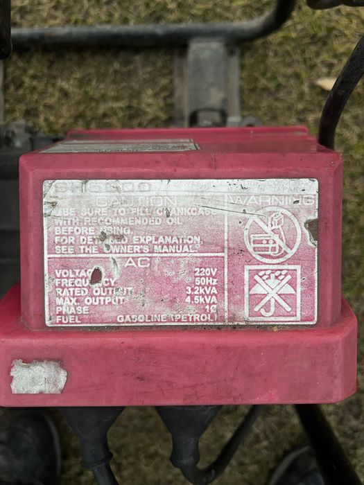 Agregat Honda 3.6kw konkretny /Bezawaryjny