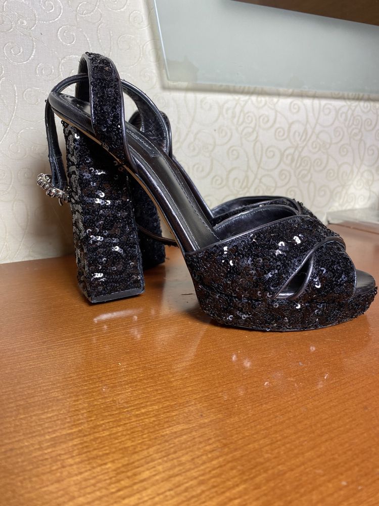 Босоножки  dolce&gabbana