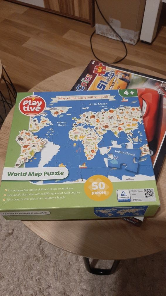 4+ World map puzzle jak nowe