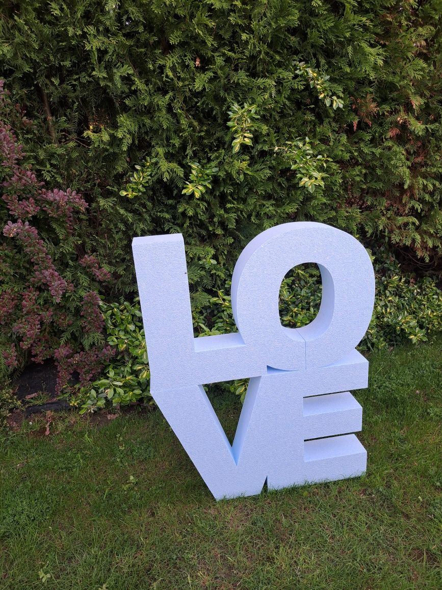 Napis LOVE styropianowe