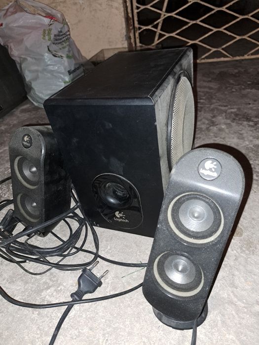 Sprzedam głośniki zainteresowanych zapraszam do kontaktu