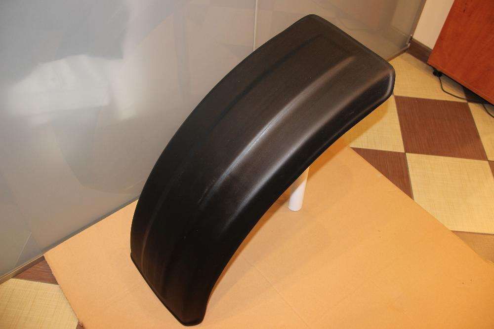 Błotnik do Kubota URSUS 320/1000 przedni z tworzywa błotniki