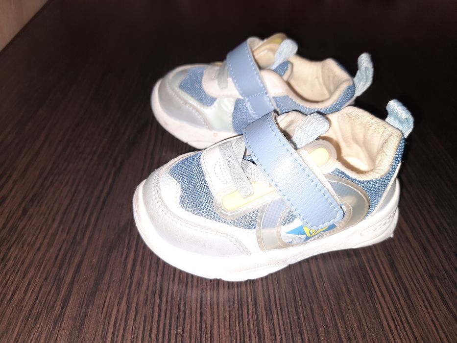 Кросівки дитячі розмір 17