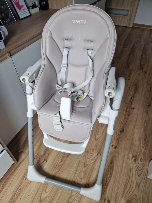 Krzesełko do karmienia Ricokids