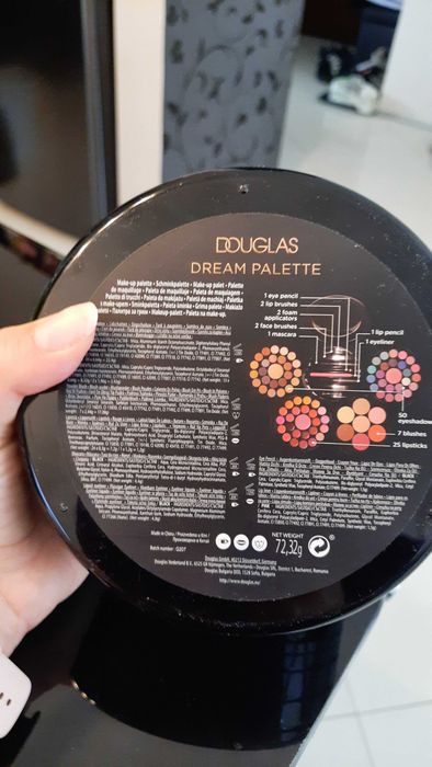 Douglas Dream palette