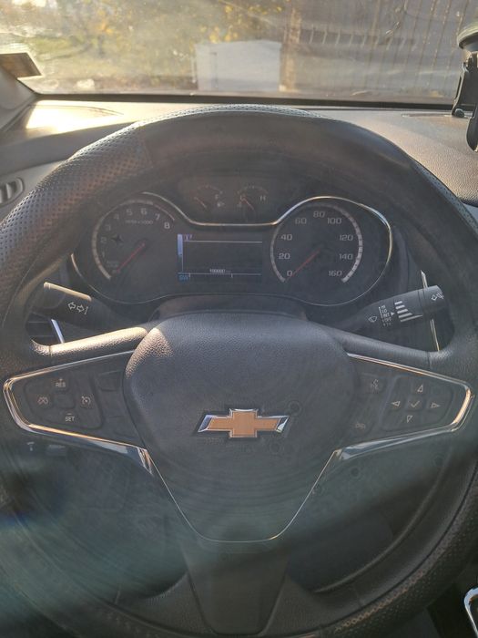 Продам Chevrolet cruze