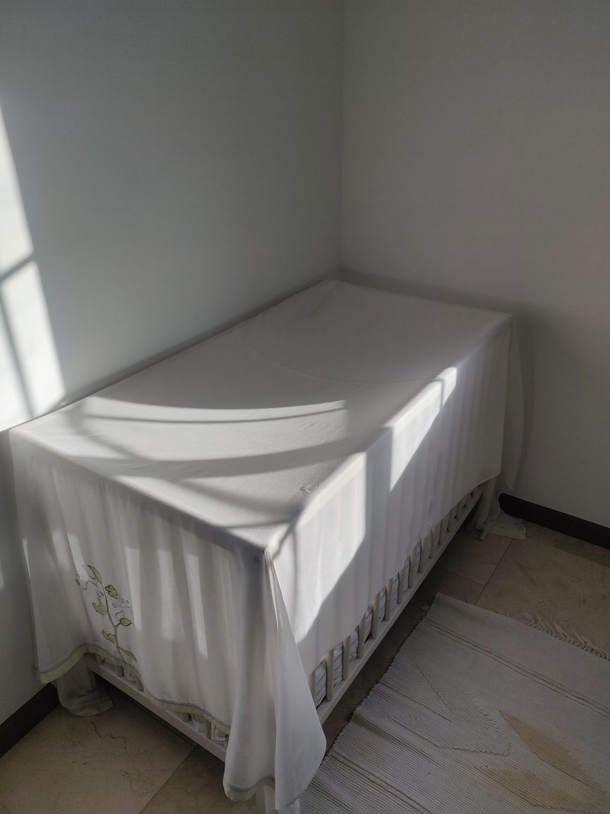 Cama bebé/berço com colchão 120*60