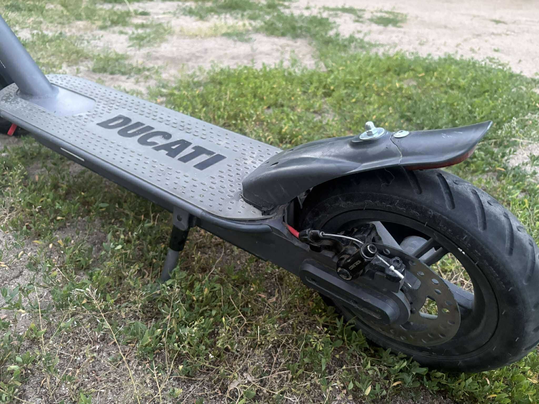 Hulajnoga Ducati Pro 1 Evo
