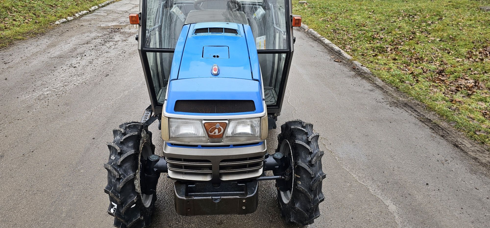 Мінітрактор Трактор Японський Iseki TG273F