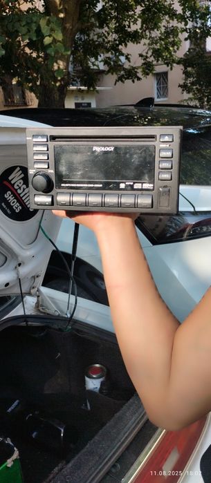 Продам магнитолу