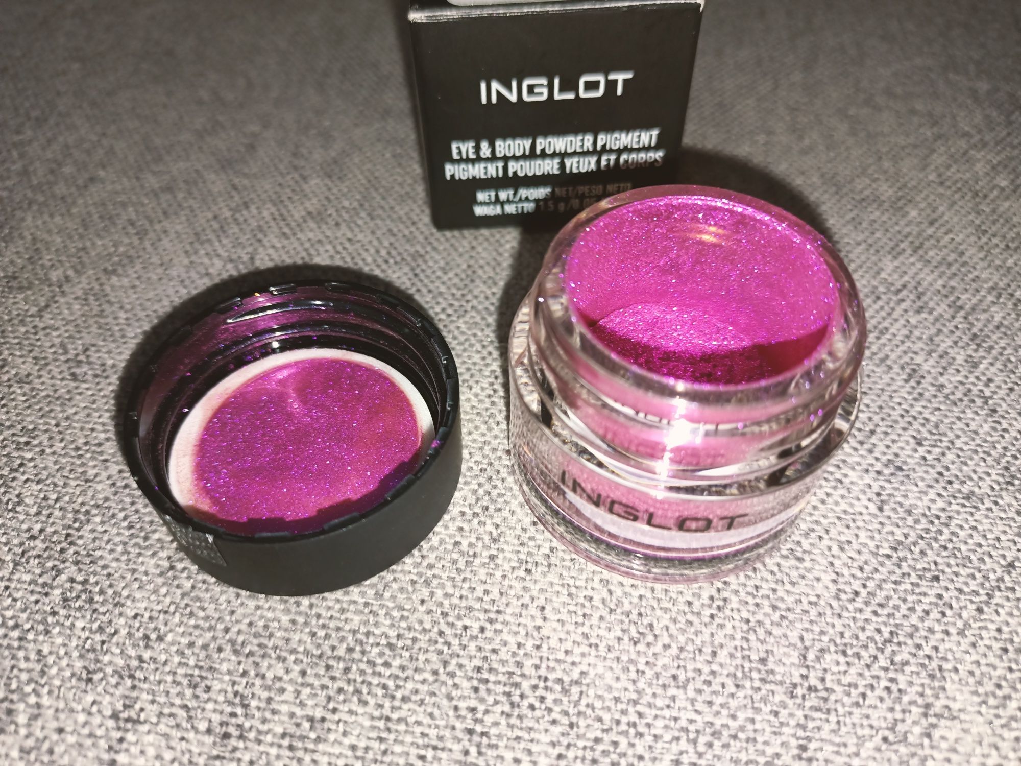 Inglot pigment do oczu i ciała 404 fiolet